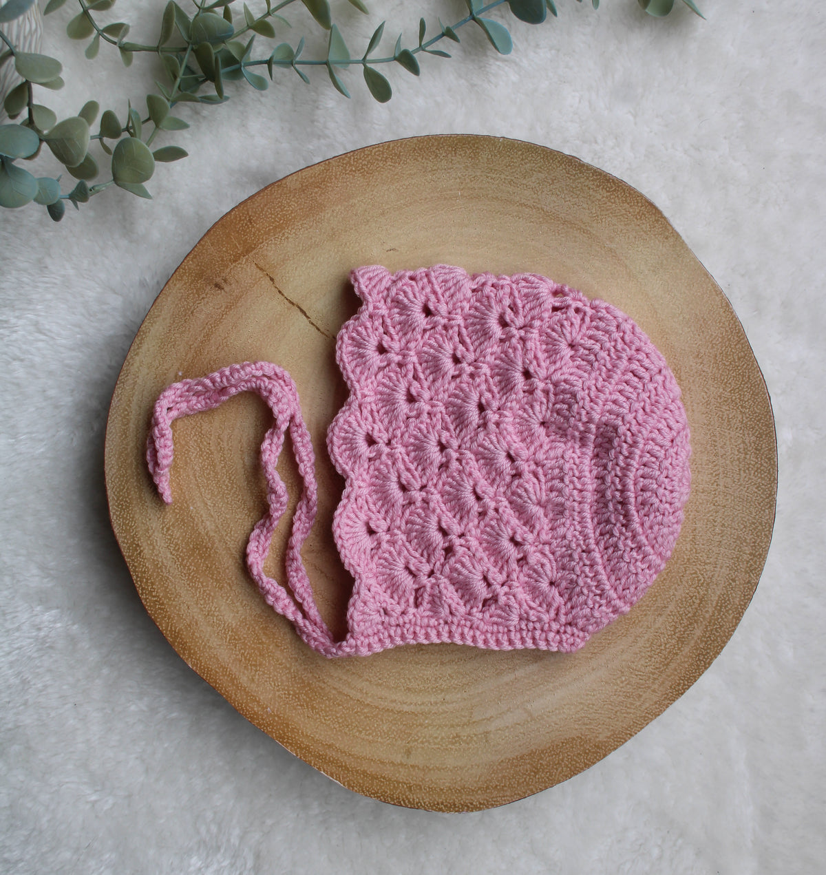 Crochet Shell Stitch Pink Baby Bonnet – 0-3 Months