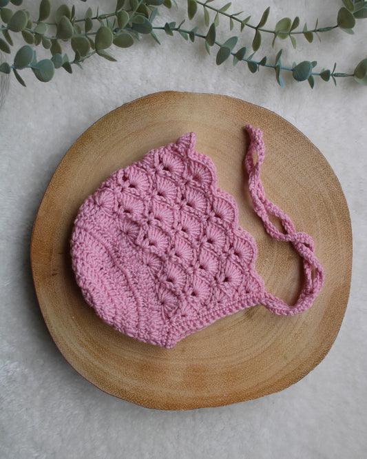 Crochet Shell Stitch Pink Baby Bonnet – 0-3 Months